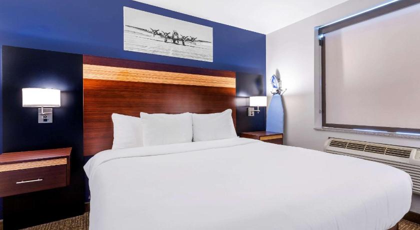 Avion Inn Near LGA Airport, Ascend Hotel Collection