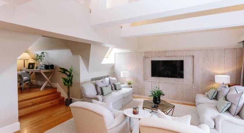 Image of Penthouse Suite 4