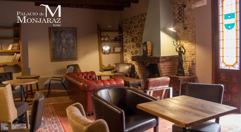 Palacio de Monjaraz photo