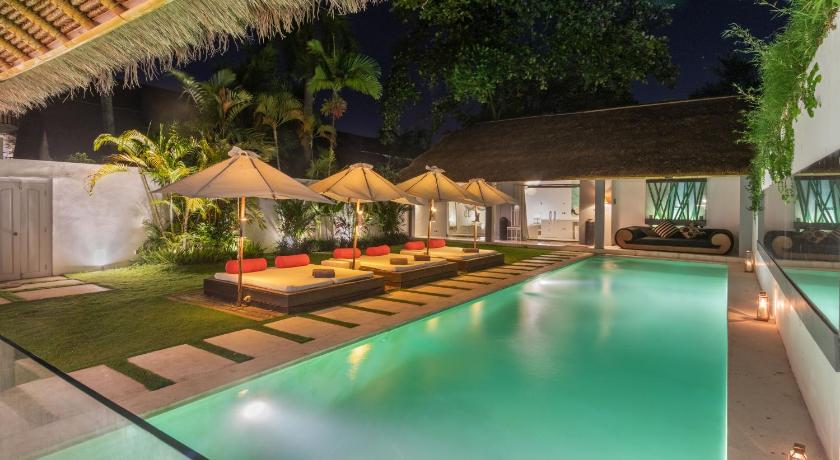 Saga Villas ULTRA photo