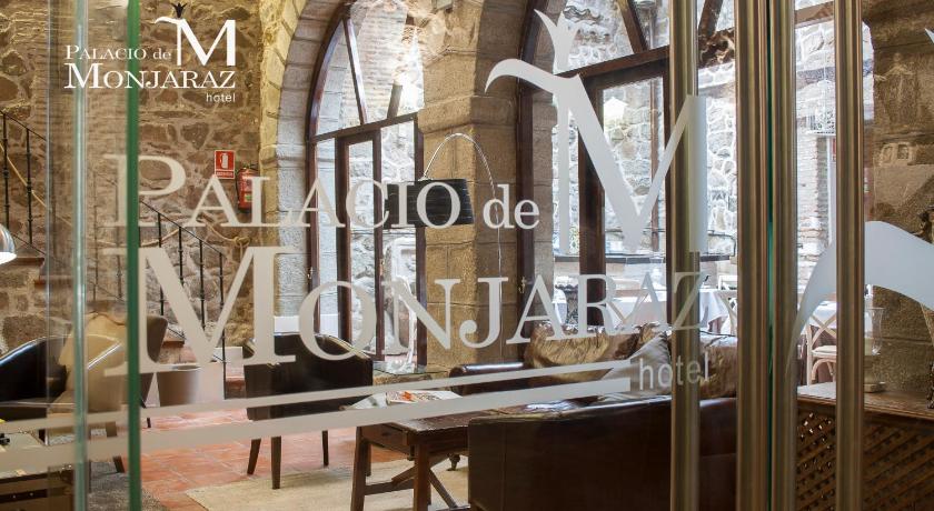 Palacio de Monjaraz photo