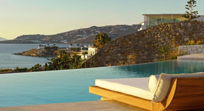 Mykonos Earth Suites