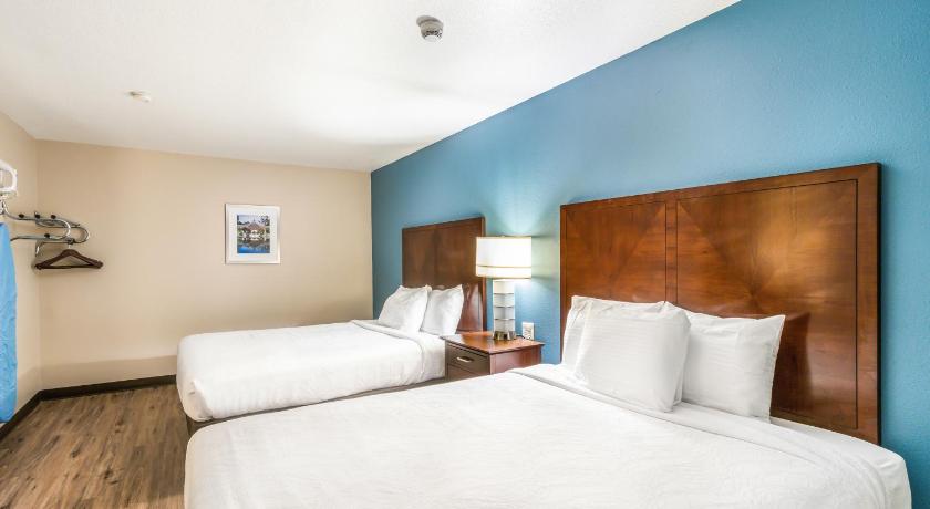 Americas Best Value Inn & Suites Ontario