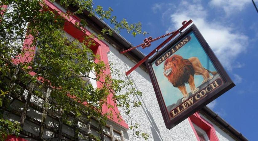 The Red Lion Hotel