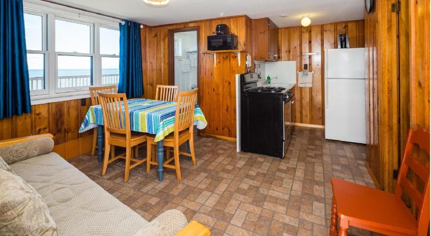 Oceana Cottages photo