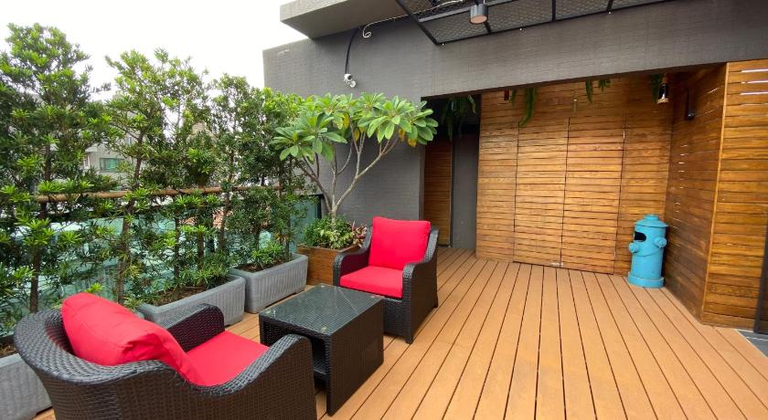 Taipei Royal Rose Hotel Xinsheng 3-Star Hotel pool