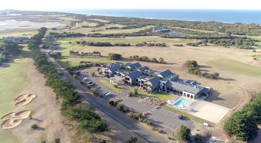 Barwon Heads Resort at 13th Beach