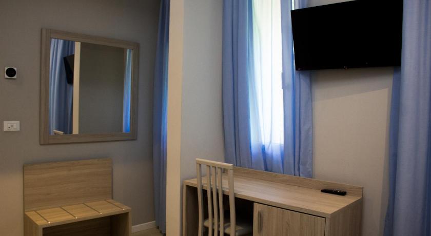 Image of Triple Room 14