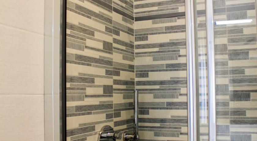 Image of Triple Room 17