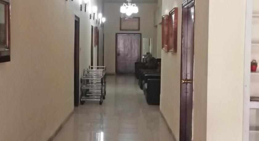 Hotel Ambassador Multan photo