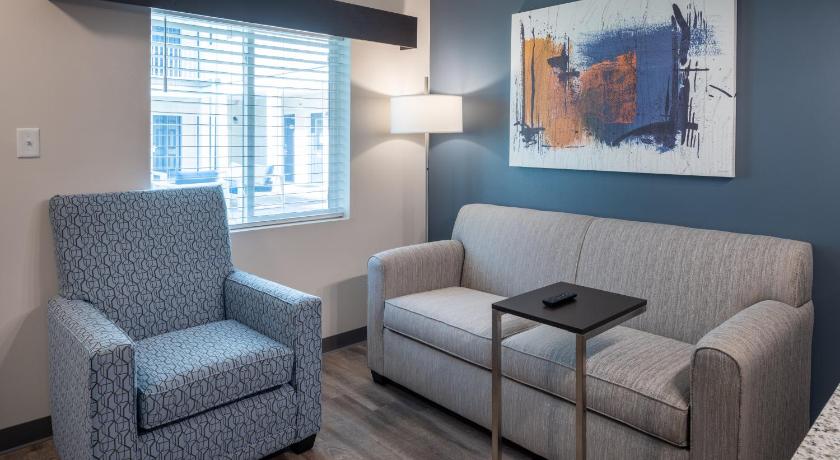 stayAPT Suites Alexandria-Fort Belvoir photo