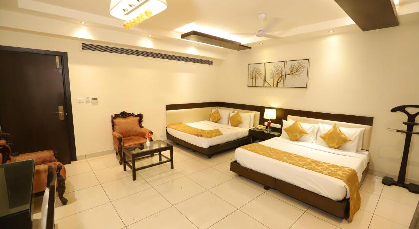 Amrapali Grand The Boutique Hotel