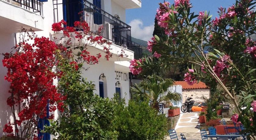Hotel Maria-Elena photo