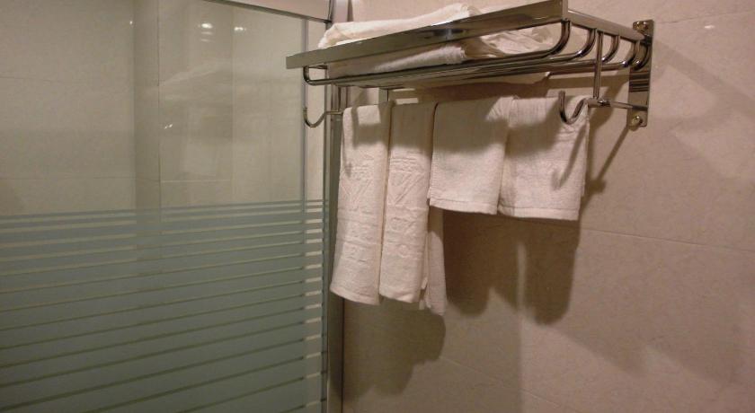 Image of Junior Suite 16