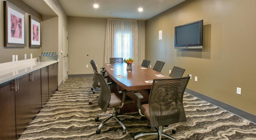 Staybridge Suites Plano