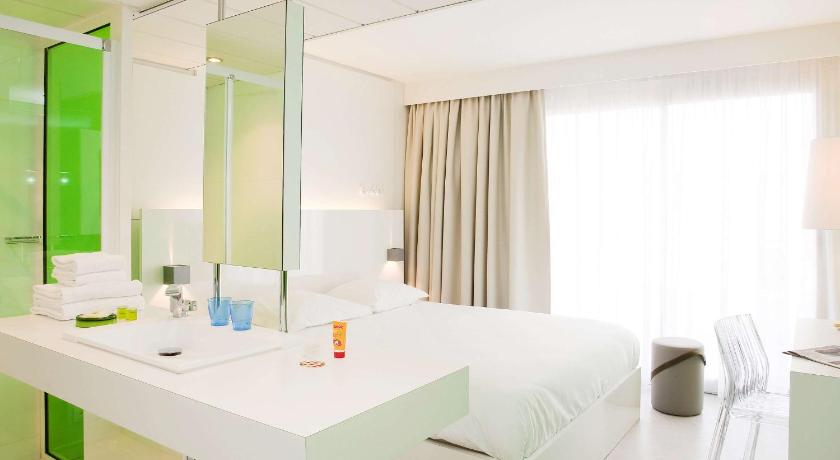 Ibis Styles Menton Centre