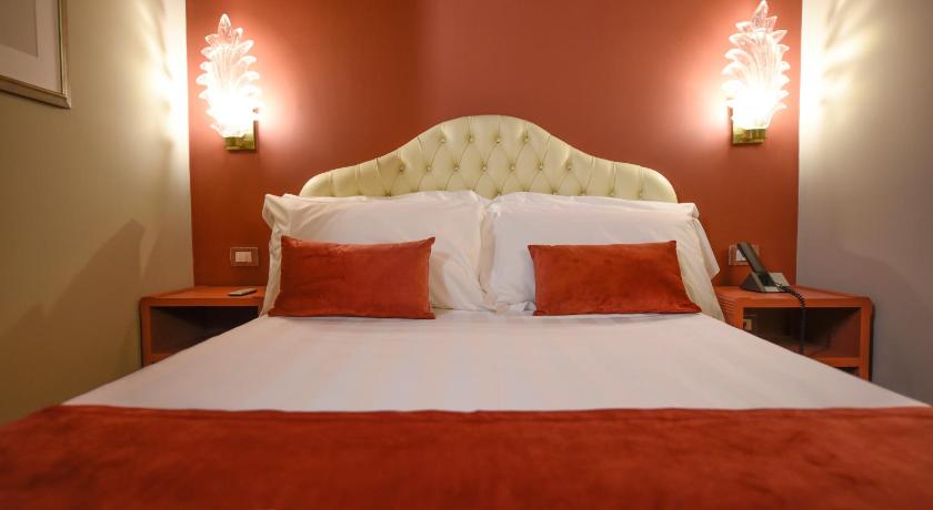 The Tuscanian Hotel photo