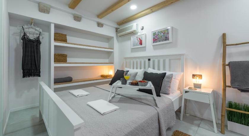Apartments Bobo — Hotel in Dubrovnik