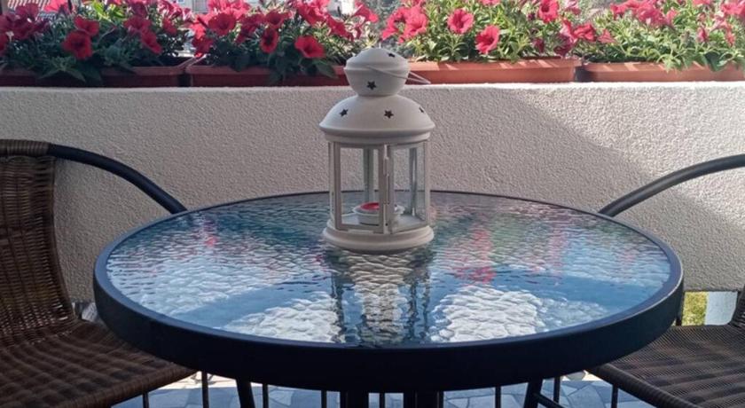 Apartment Rajic — Hotel in Golubac