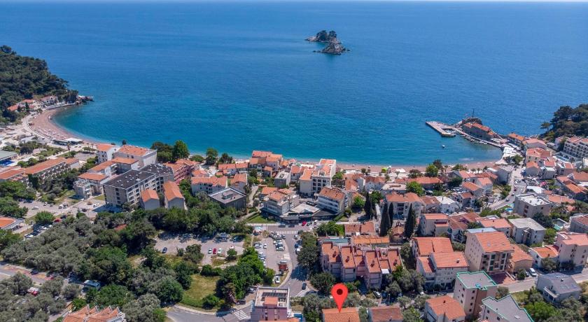 Guest House Vukovic — Hotel in Petrovac