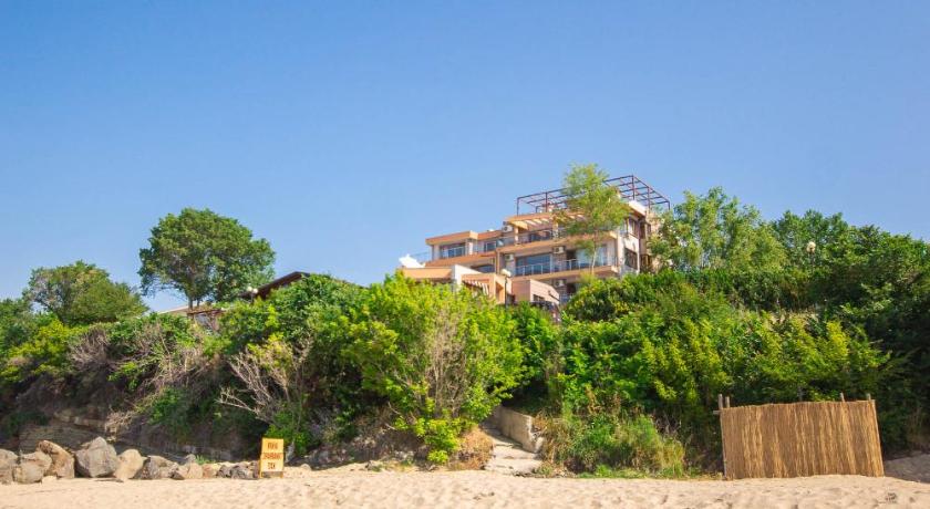 Villa Tuna photo