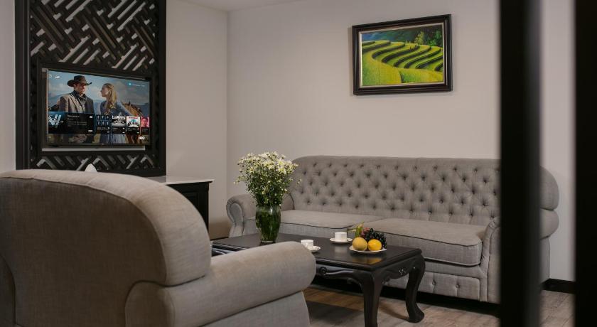 ハノイ Sen Grand Hotel & Spa managed by Sen Group 4つ星 ホテル 外観