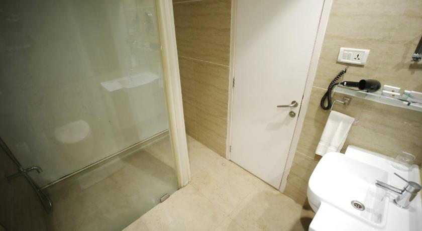 Image of Super Deluxe Twin Bed 16