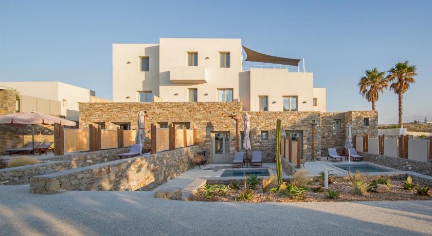 Paros Comfy Suites