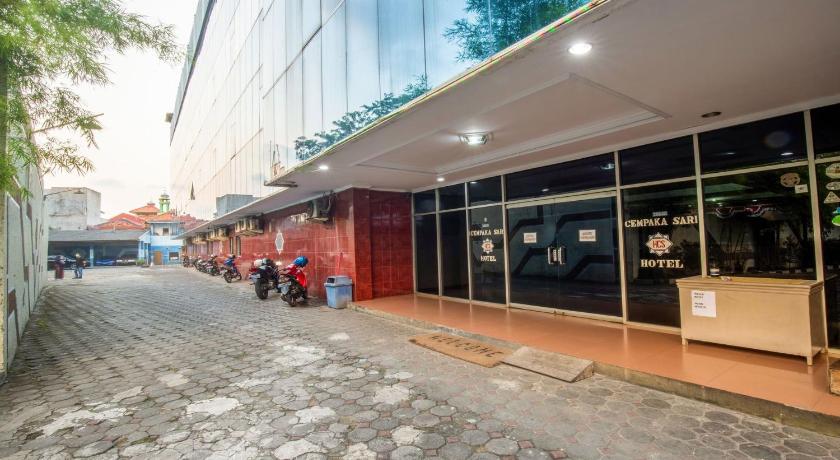 Hotel Cempaka Sari photo