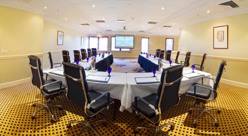 Stamford Plaza Sydney Airport Hotel & Conference Centre