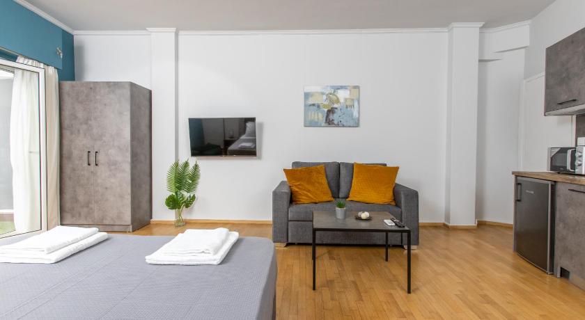Raise Comfy studio in the heart of Athens photo