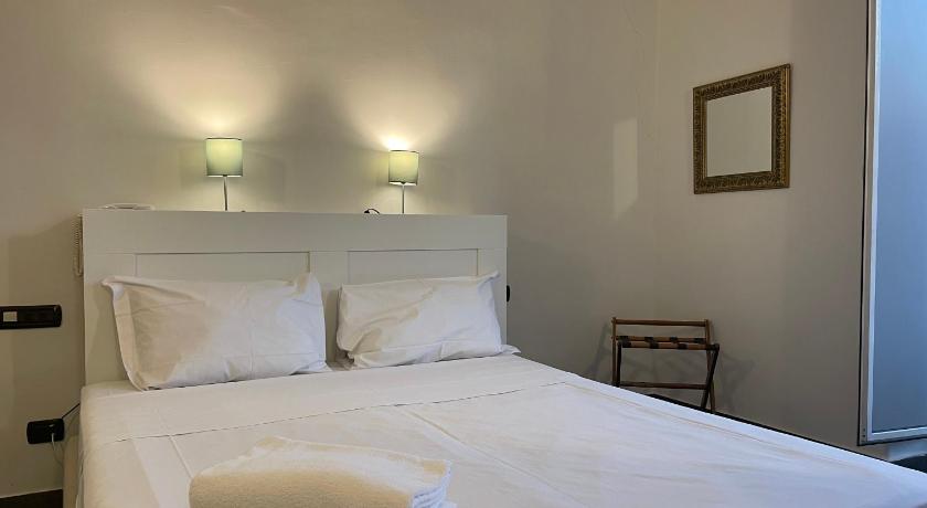Image of Double Room - Disability Access 3
