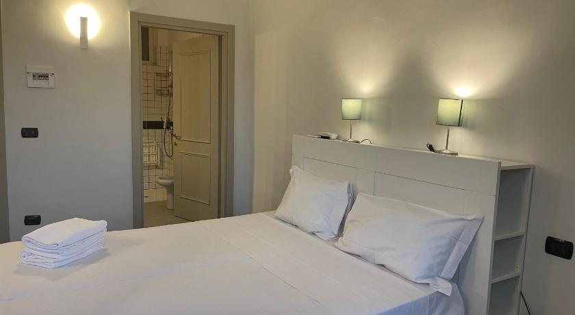 Image of Double Room - Disability Access 10