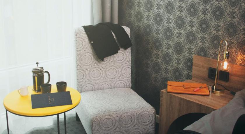 Image of Twin Beds, Nonsmoking, Superior 12