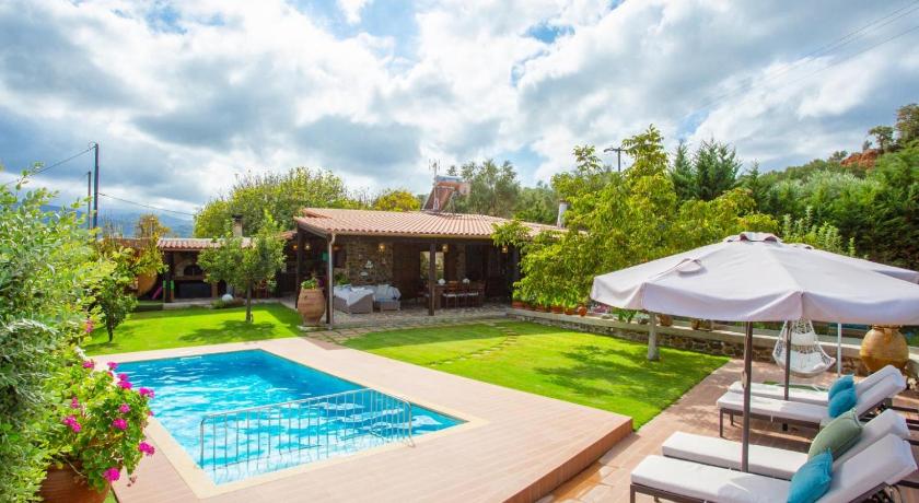 Villa Casa Avocado — Hotel in Crete Island