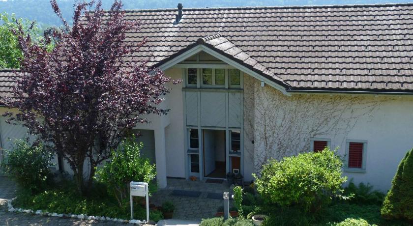 BnB Goldberg — Hotel in Schmerikon