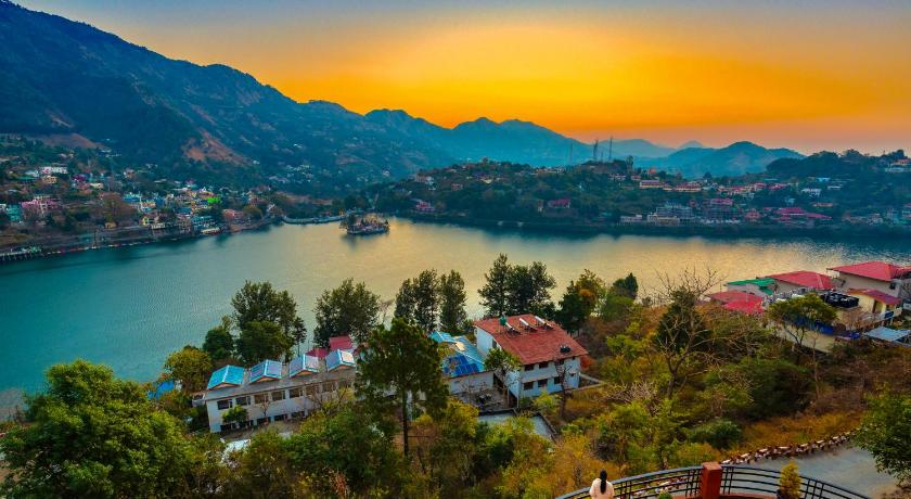Rosewood Retreat Bhimtal photo