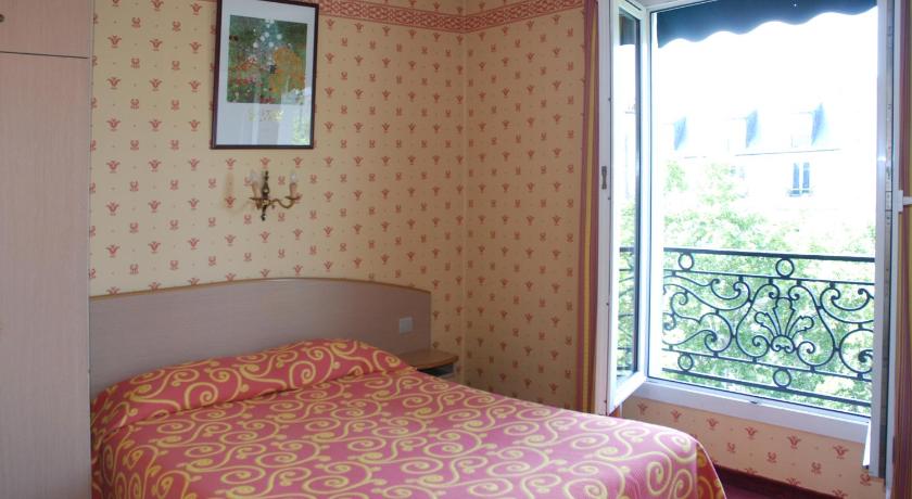 Image of Two-Double Adjoining Rooms 9