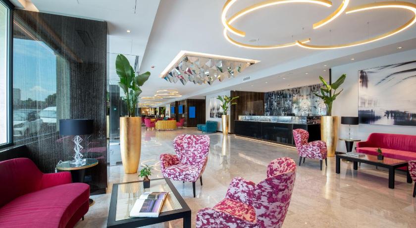 ローマ Hotel St Martin by OMNIA hotels 4つ星 ホテル ロビー