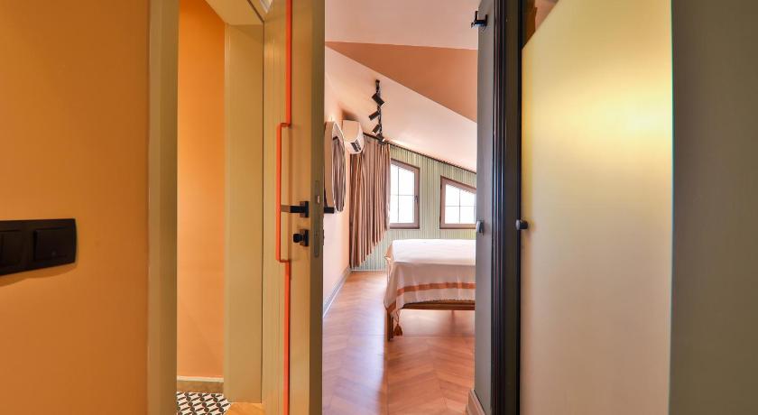 Luff Boutique Hotel - image 5