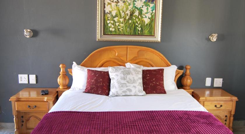 14 Cluster Cottages — Hotel in George