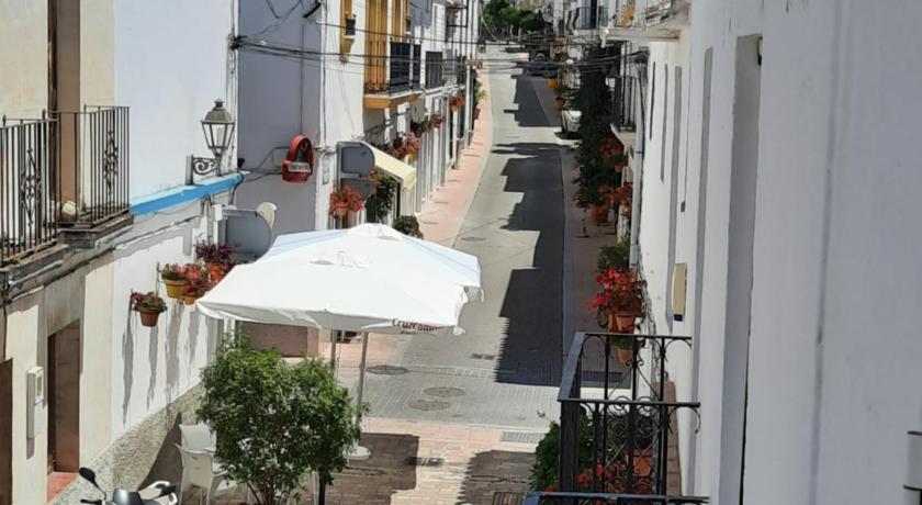 Apartamento en casco historico — Hotel in Estepona