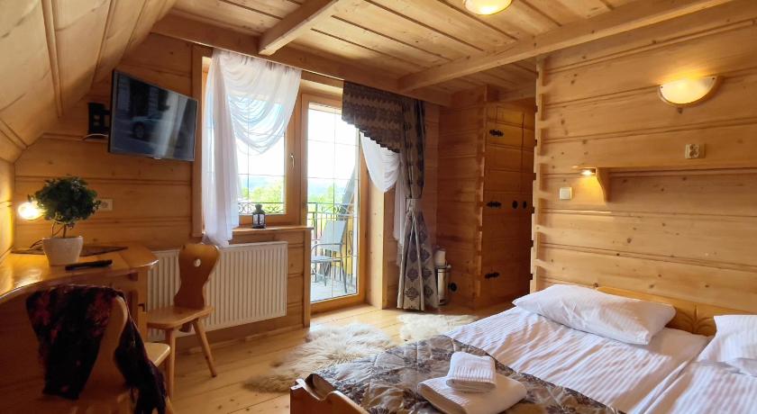 ザコパネ Pensjonat u Ani 3つ星 ホテル スイート