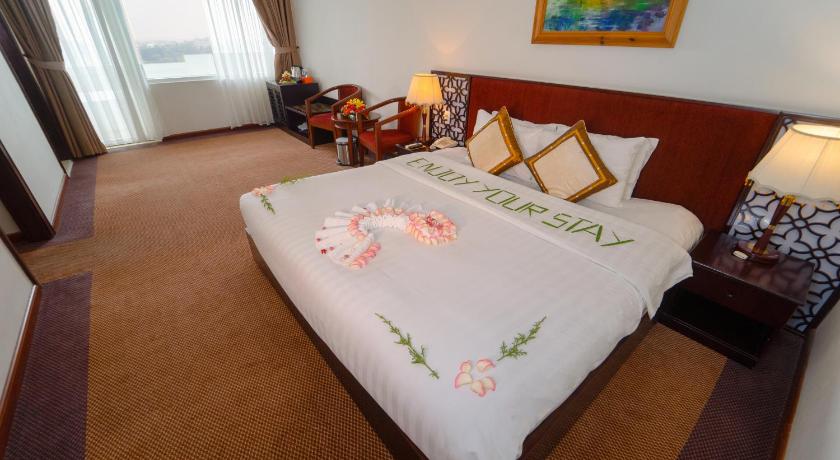 Image of Suite River View 1