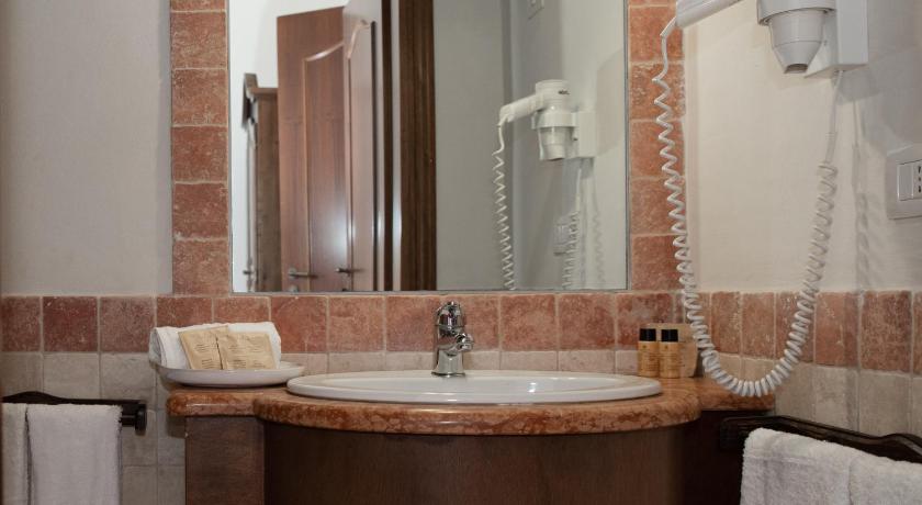 Image of Comfort Triple Room 10