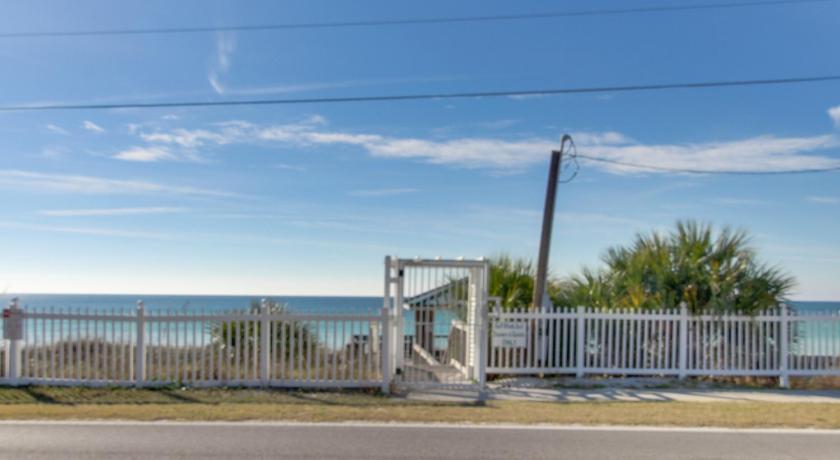 Gulf Winds #25 photo