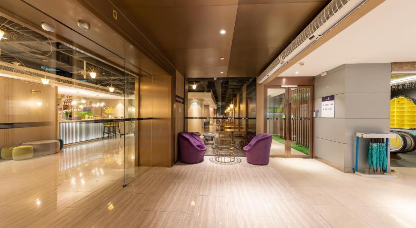 Ibis Styles Xiamen Zhongshan Road Walking Street Hotel photo