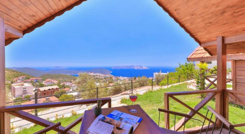 Ali's Bungalow — Hotel in Kas