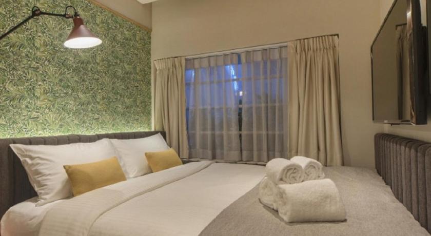 Image of Superior Room 1