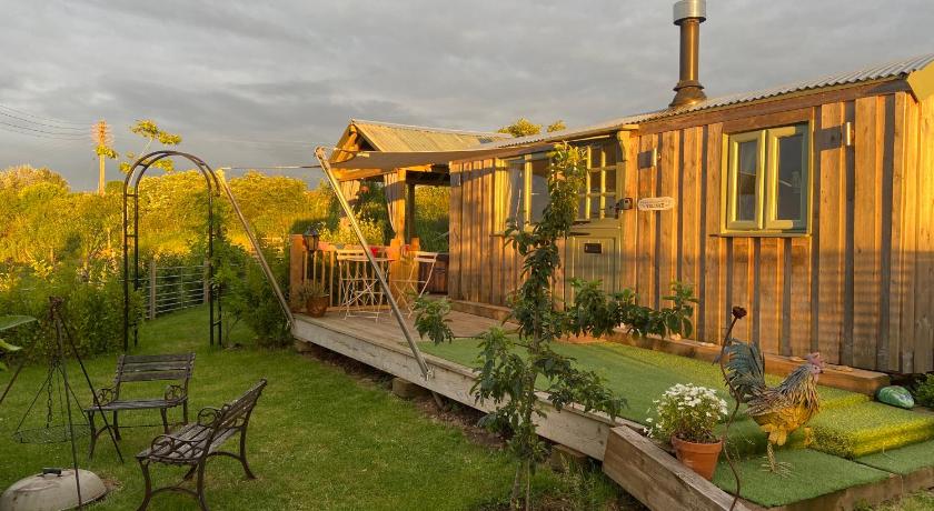 Willowbank shepherds hut — Hotel in Taunton
